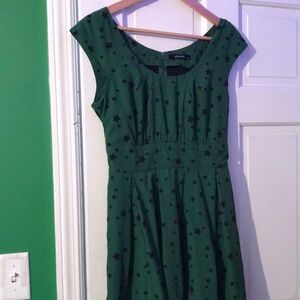 Green star dress